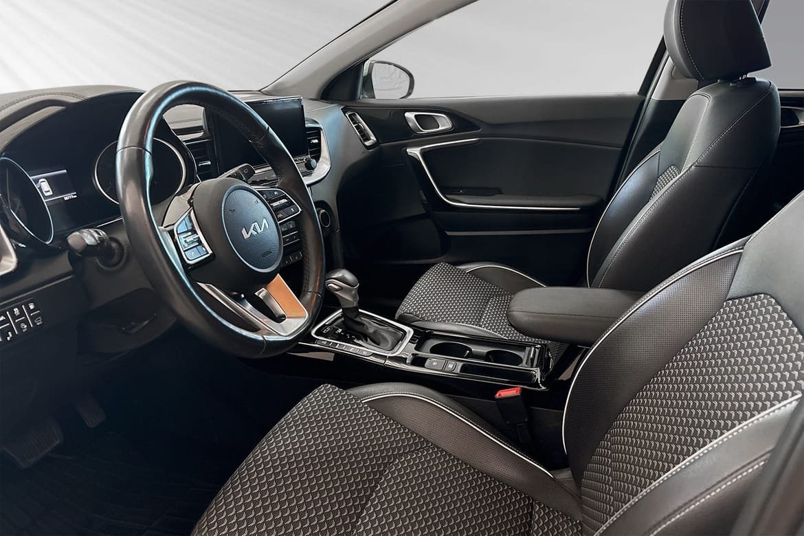 Kia Ceed Sportswagon Plug-in Hybrid 2023, bild 6/20