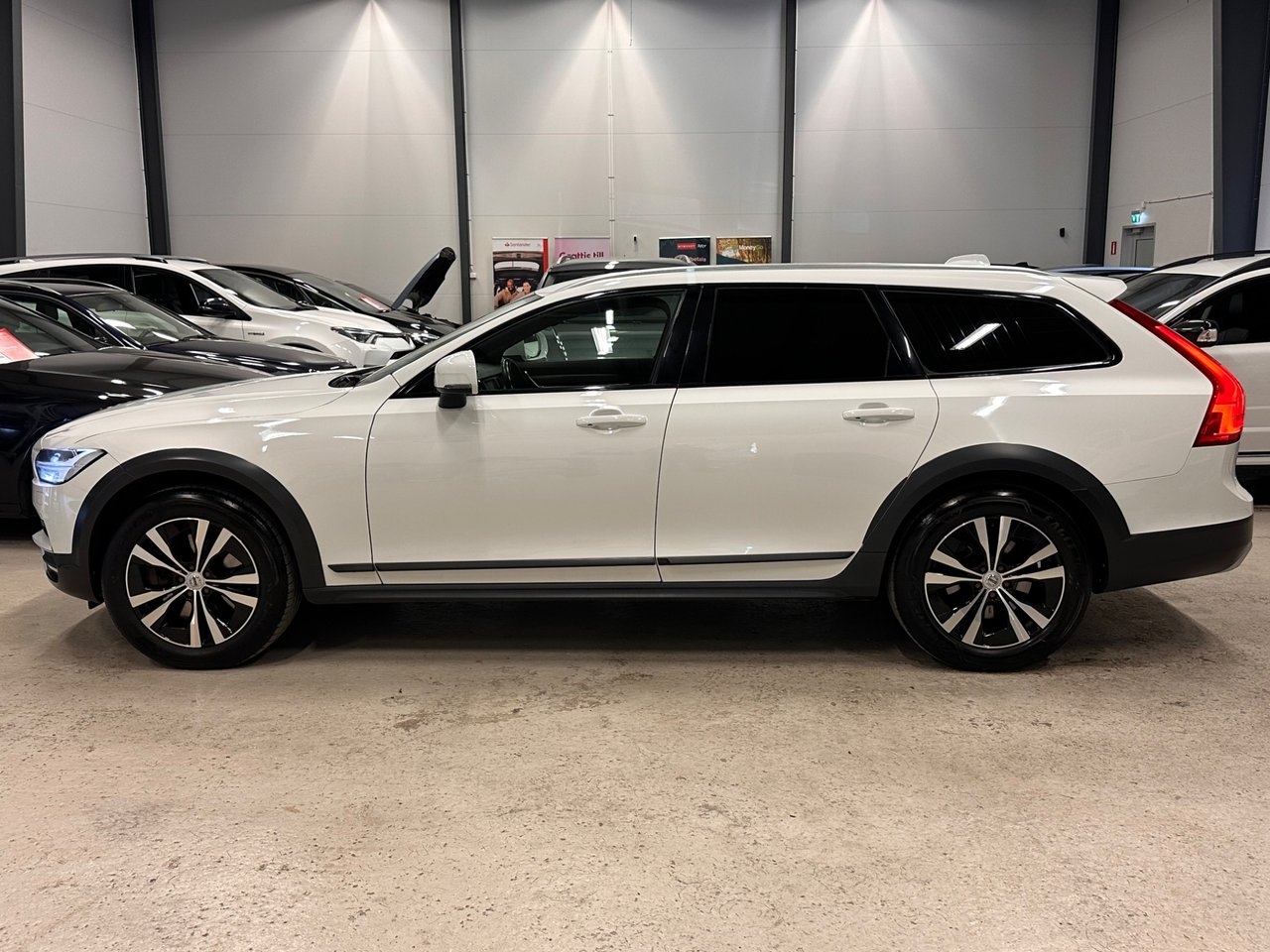 Volvo V90 Cross Country 2017, bild 7/10