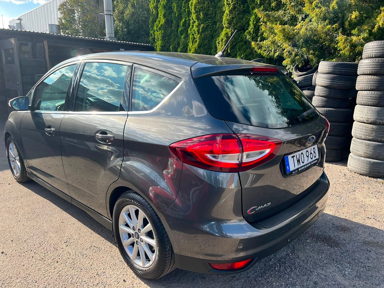 Ford C-Max 1.0 EcoBoost Titanium Euro 6 2017, bild 4/10