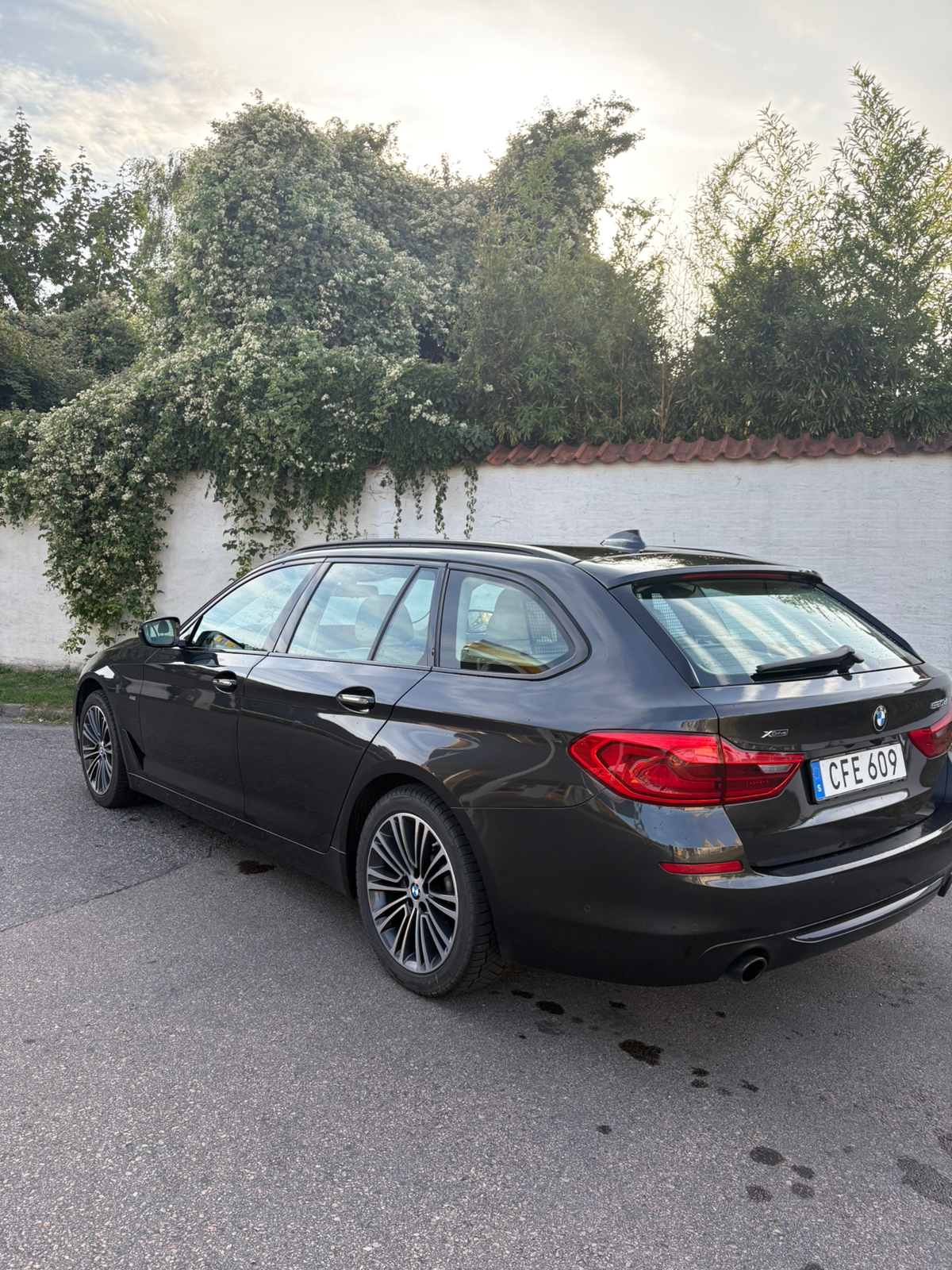 BMW 520 d xDrive Touring Steptronic 2018, bild 3/7