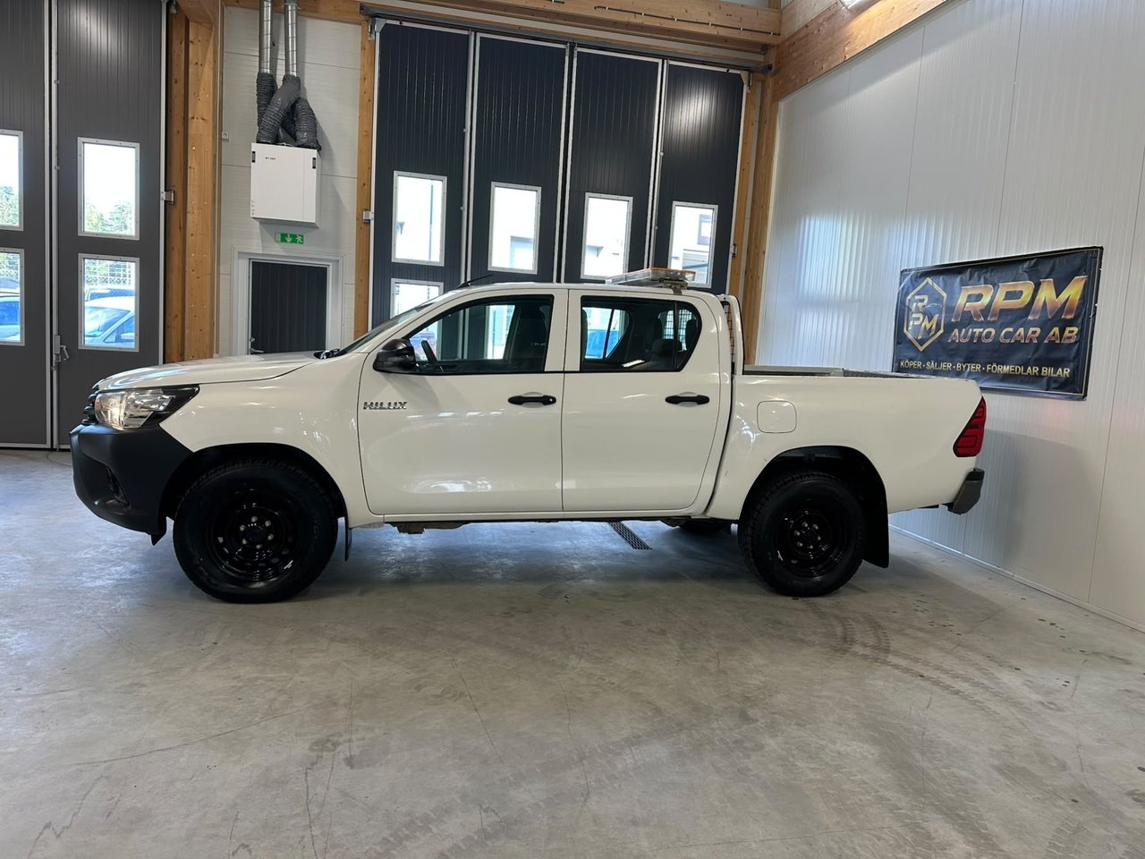 Toyota HiLux 2.4 D 4WD 2021, bild 3/20
