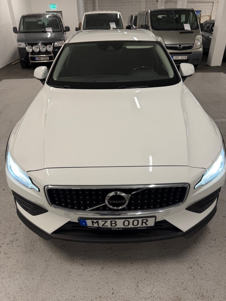 Volvo V60 Cross Country 2020, kuva 6/10