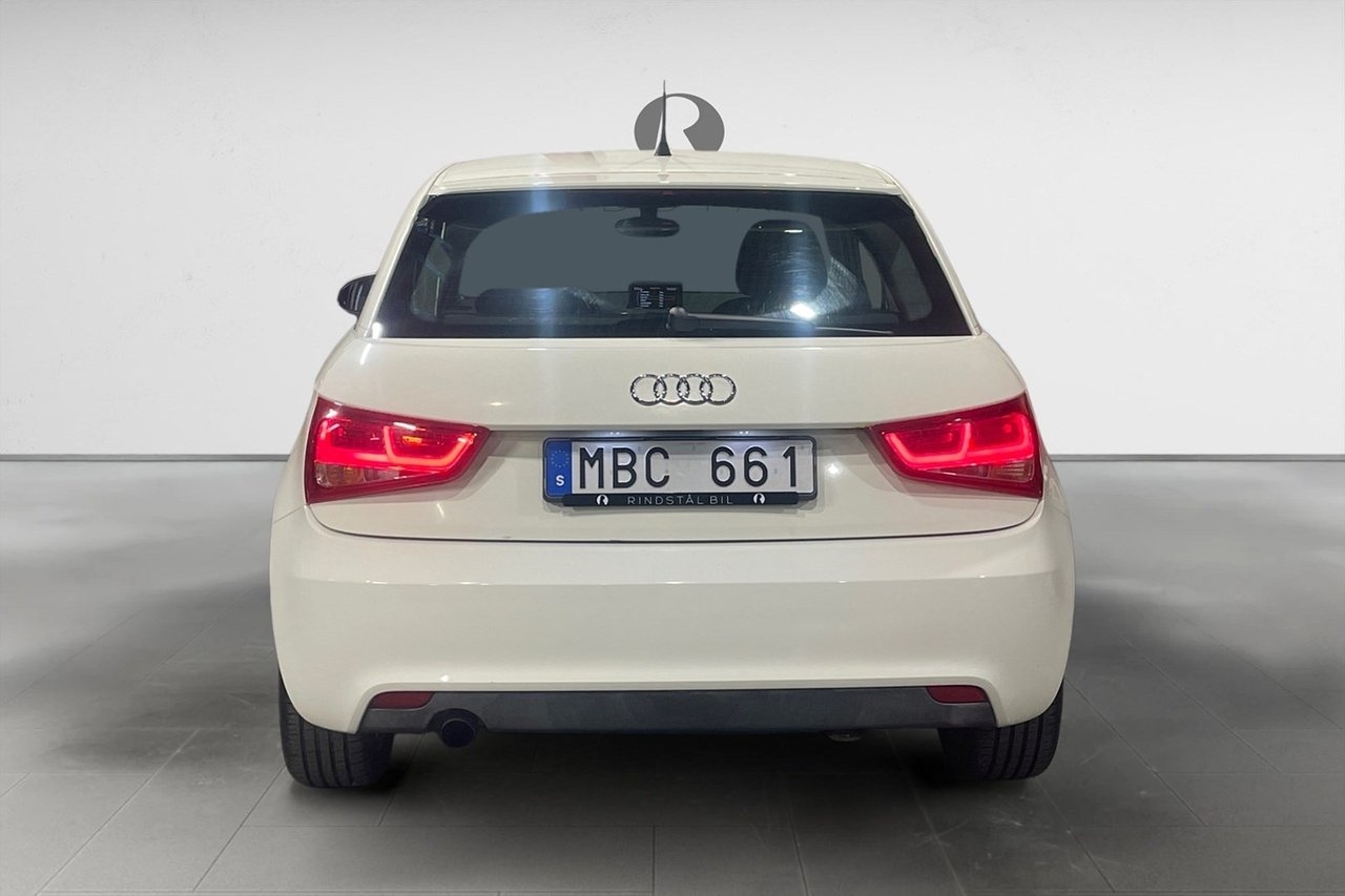 Audi A1 2012, bild 6/17