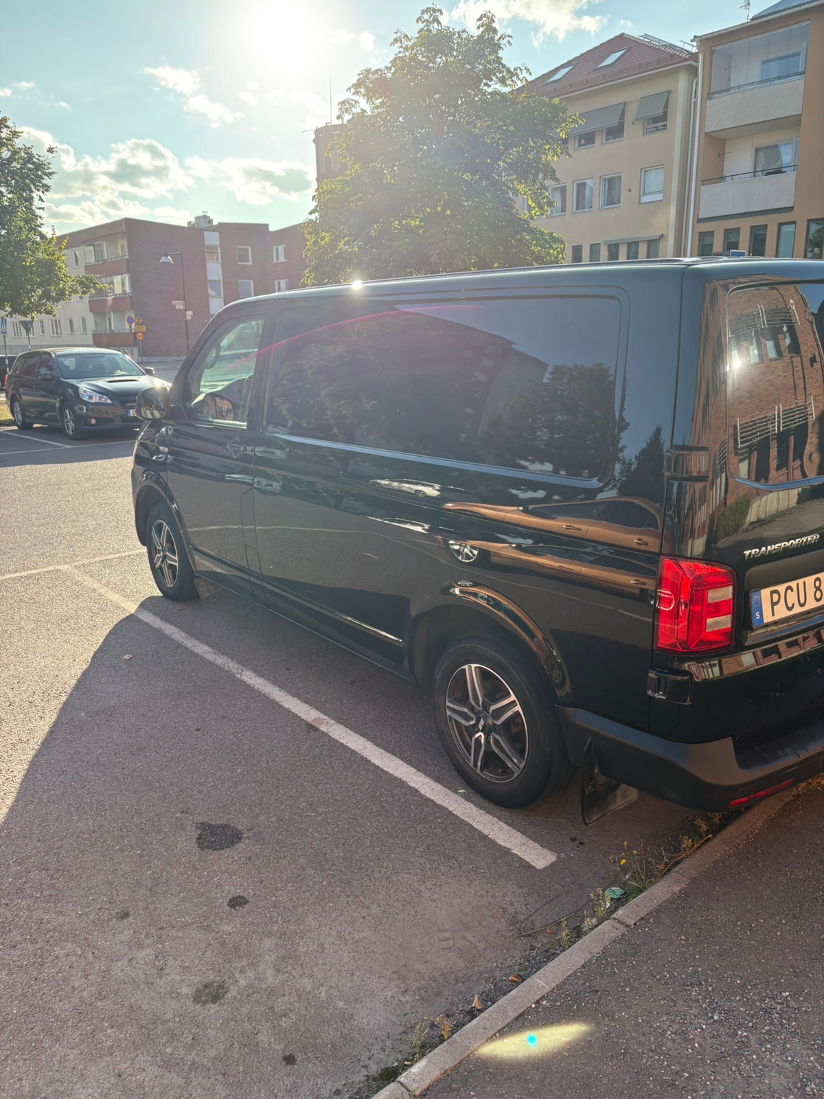 Volkswagen Transporter 2017, kuva 3/4