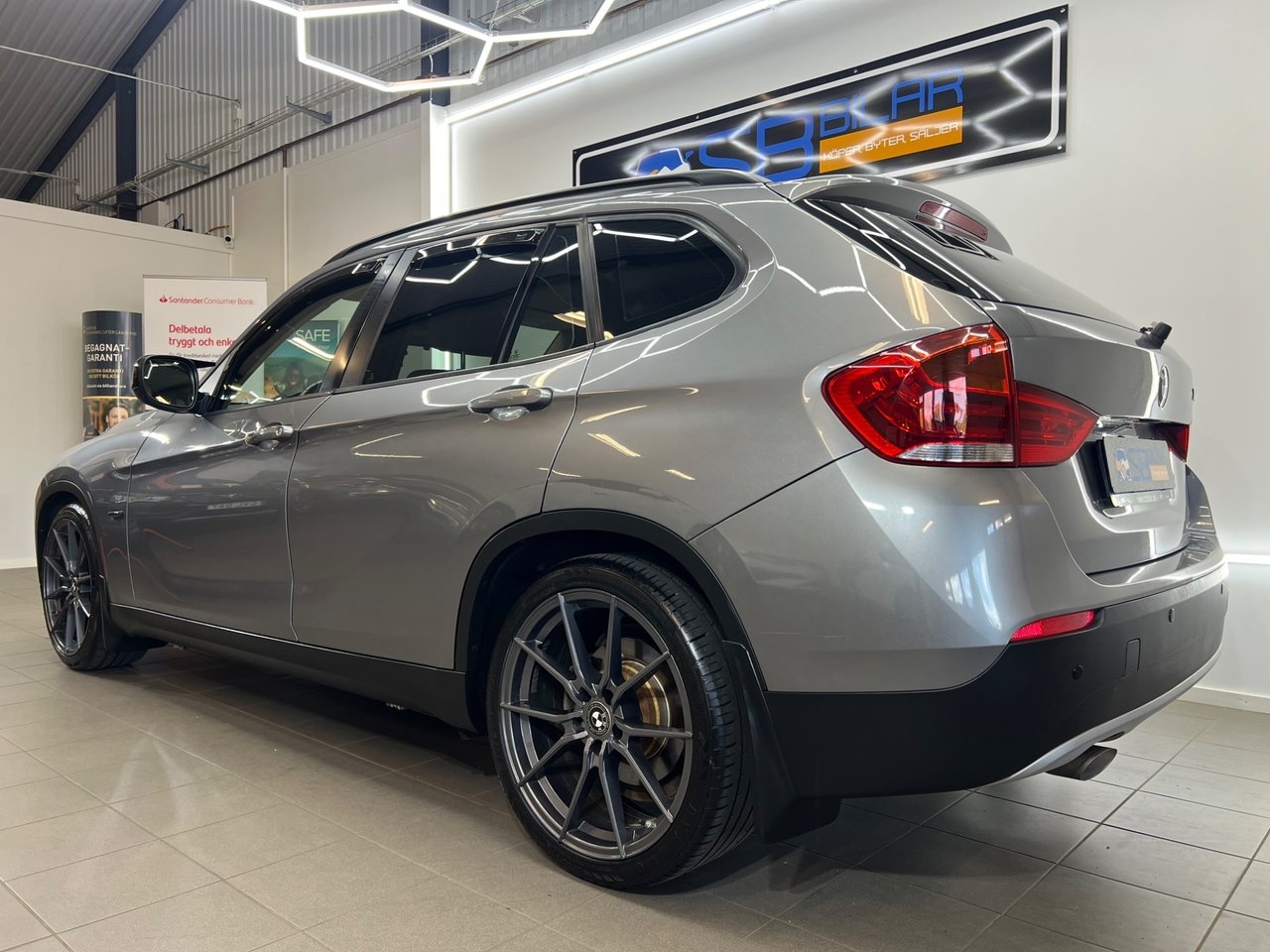BMW X1 2010, kuva 3/10