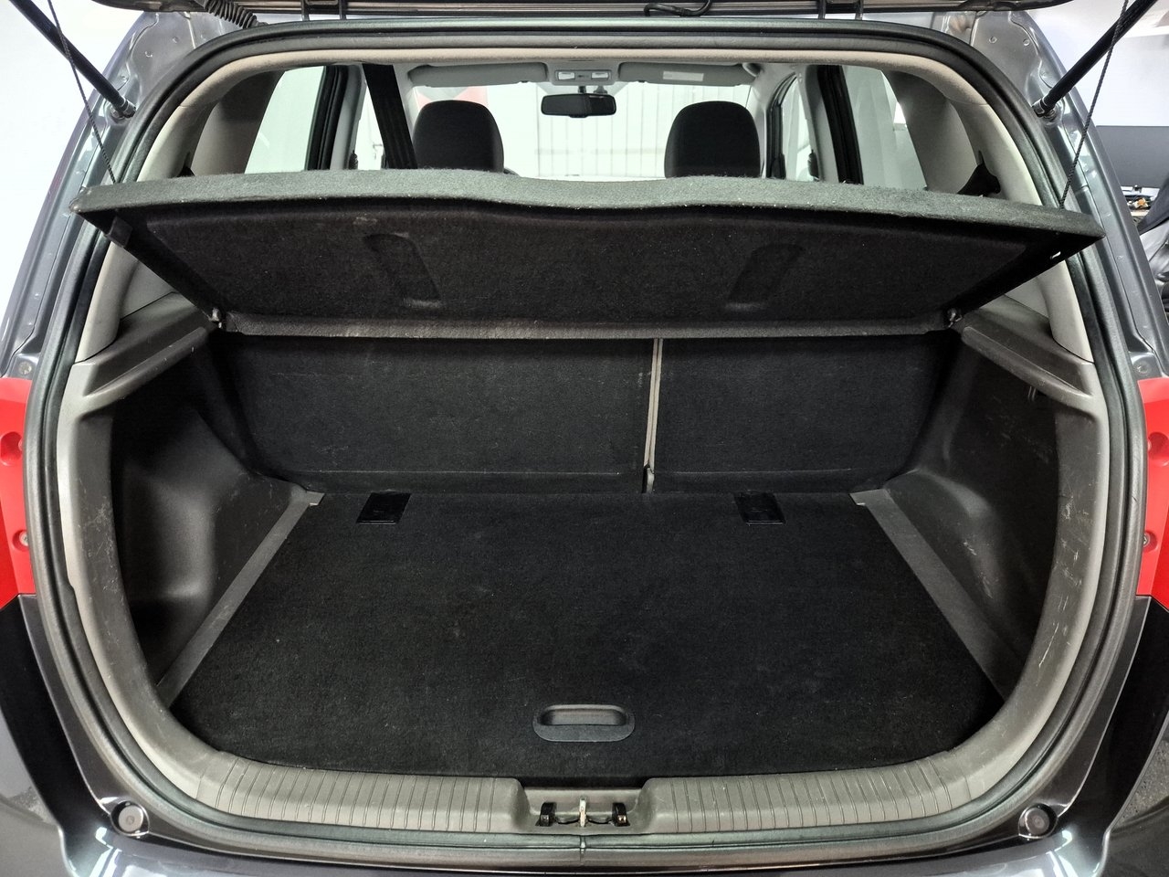 Kia Venga 2012, bild 7/10