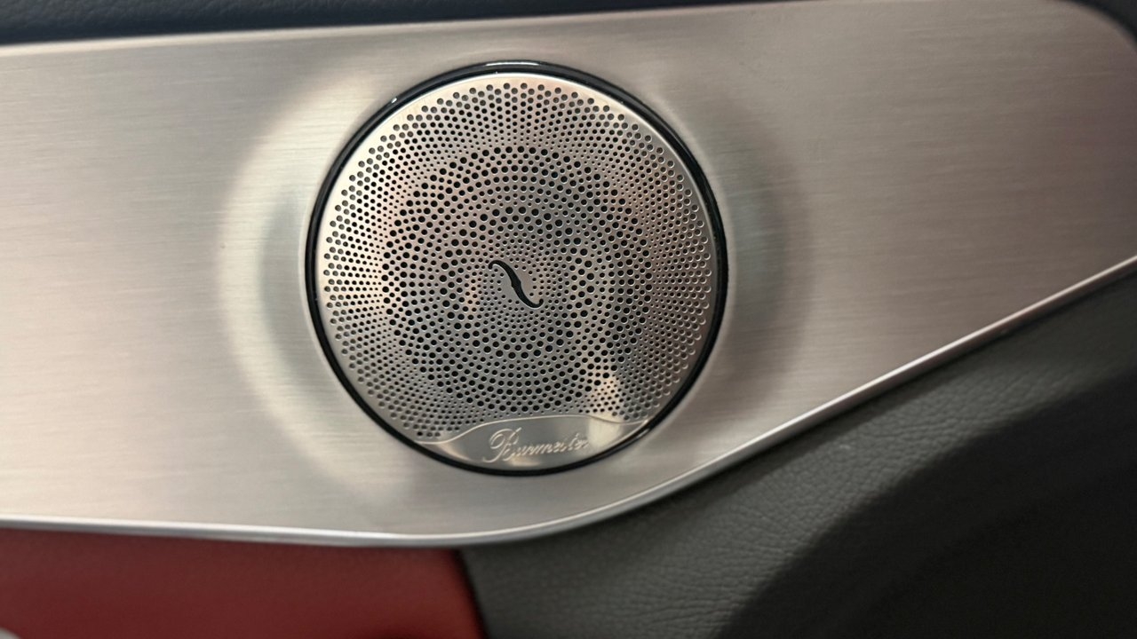 Mercedes-Benz C 2016, kuva 5/10