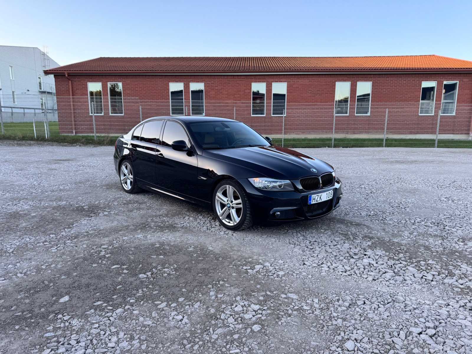 BMW 325