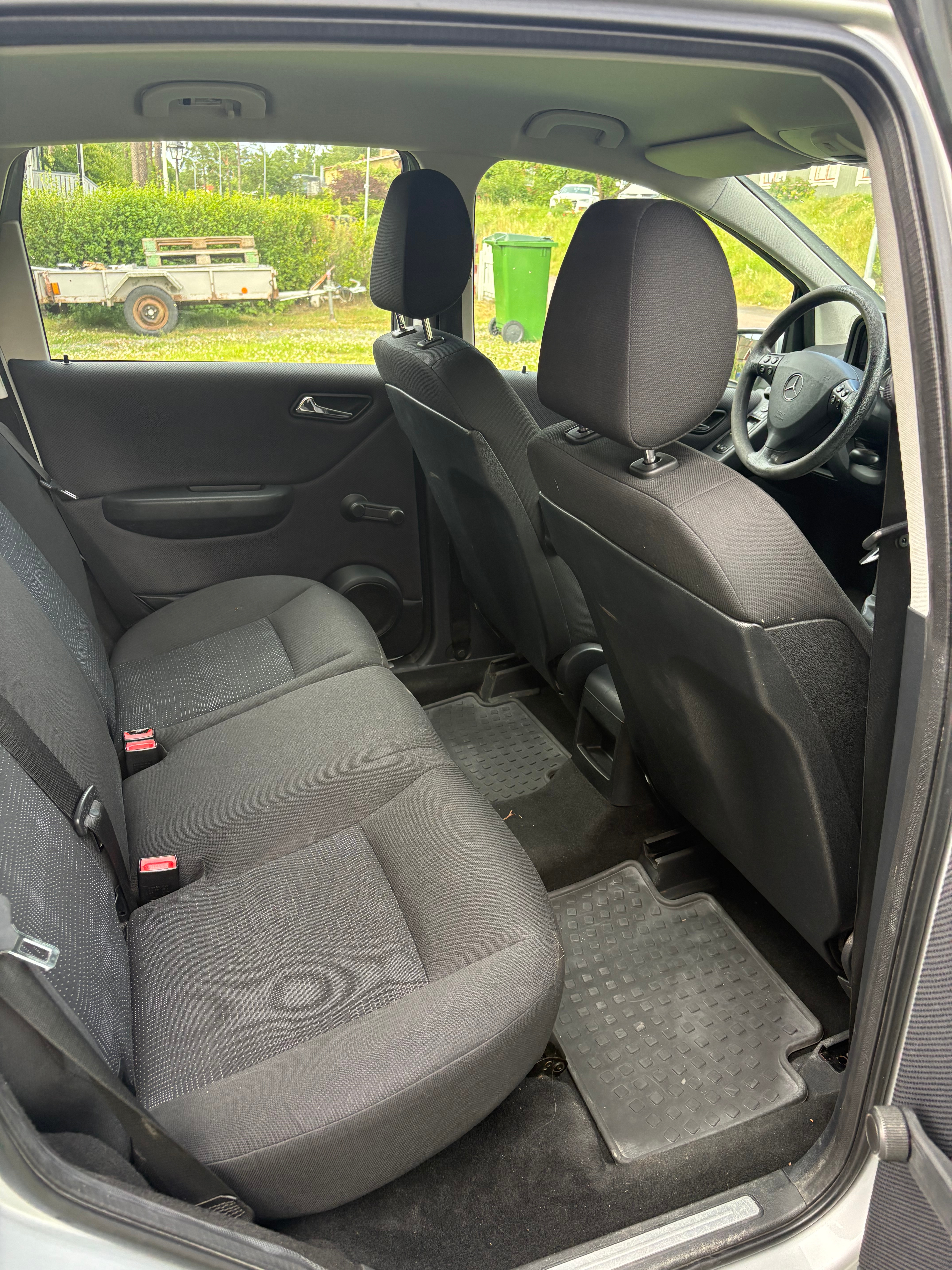 Mercedes-Benz A 150 5-dörrars Manuell 2009, bild 7/8