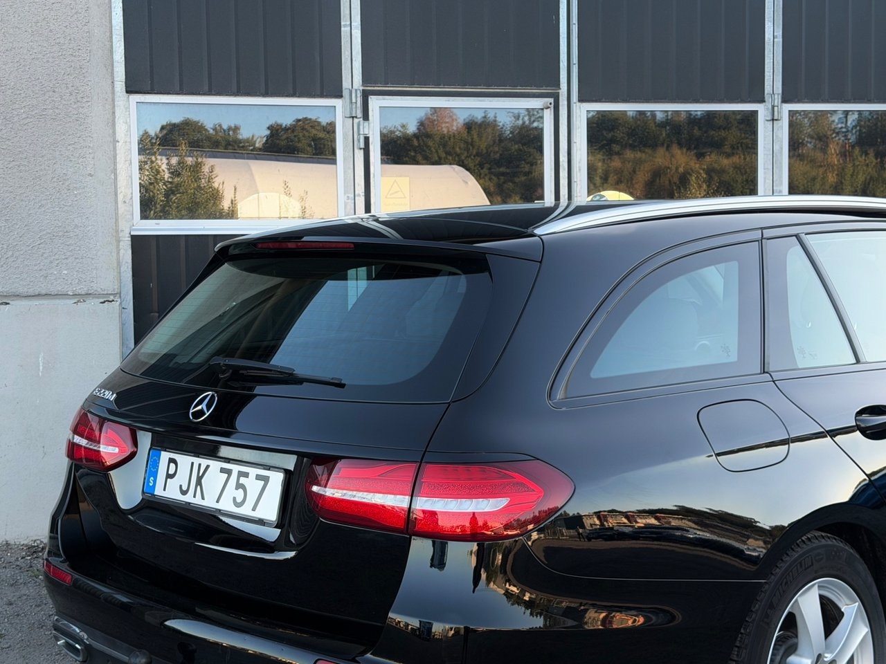 Mercedes-Benz E 2017, bild 4/10