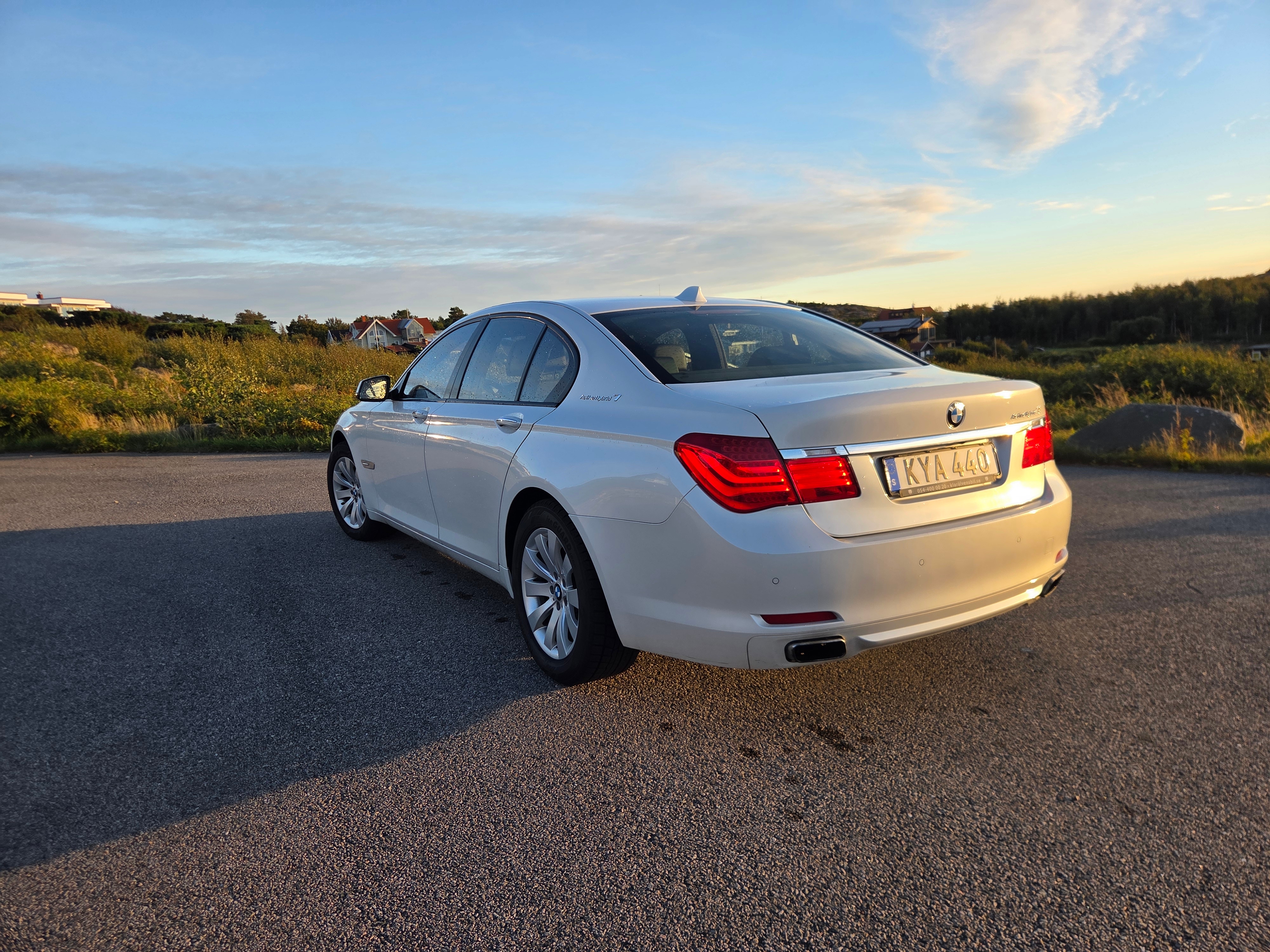 BMW 750 i ActiveHybrid 7, Svensksåld 2011, bild 5/10