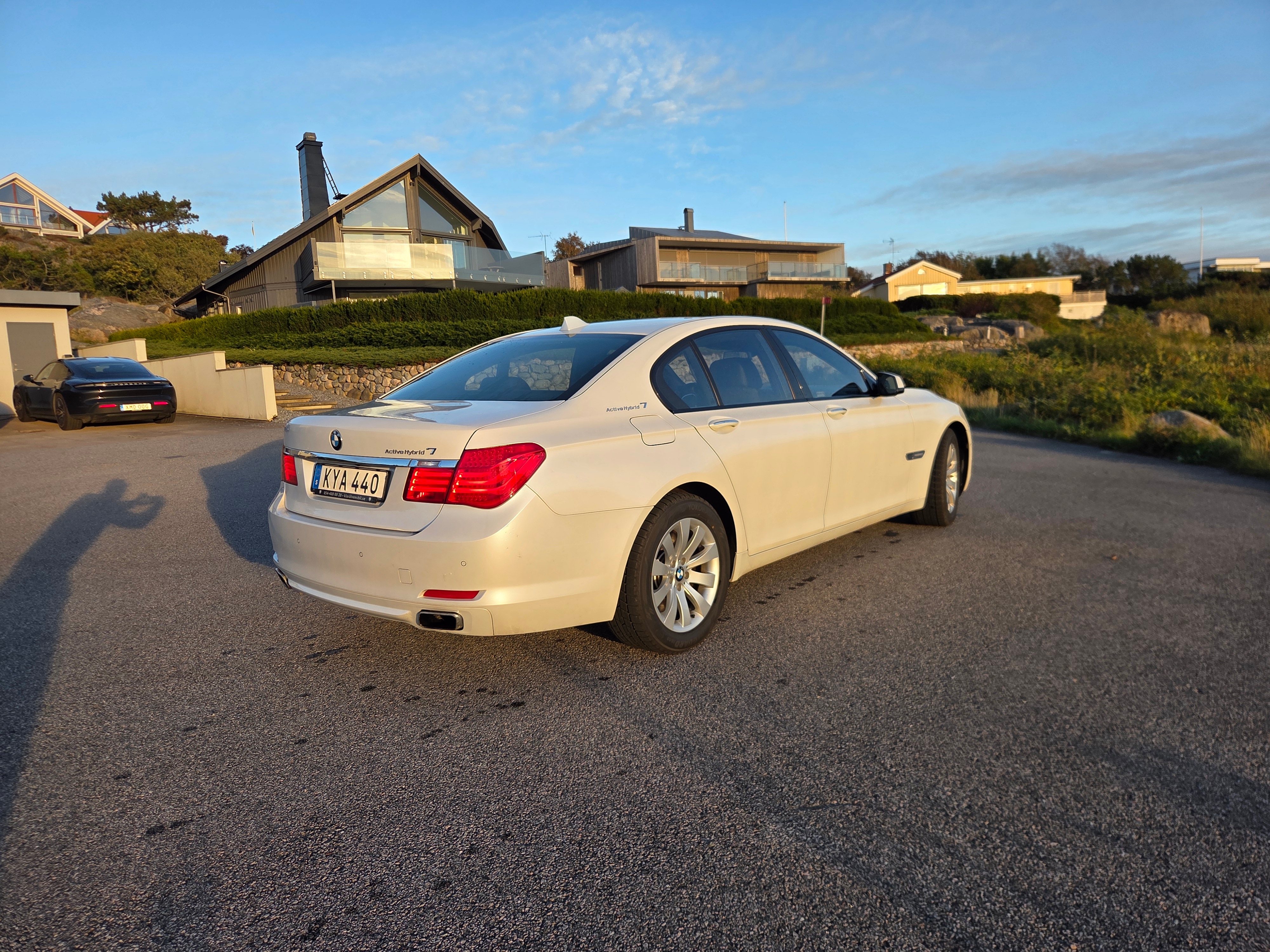 BMW 750 i ActiveHybrid 7, Svensksåld 2011, bild 4/10