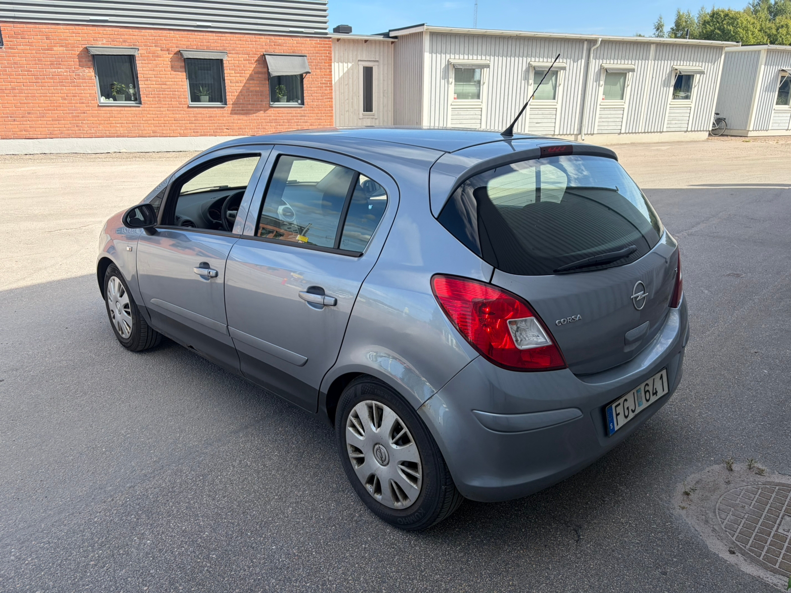 Opel Corsa 5-dörrar 1.2 Twinport Manuell 2007, kuva 2/7