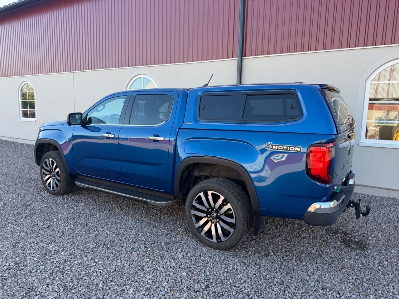 Volkswagen Amarok V6 3.0 Aventura 2024, bild 3/10