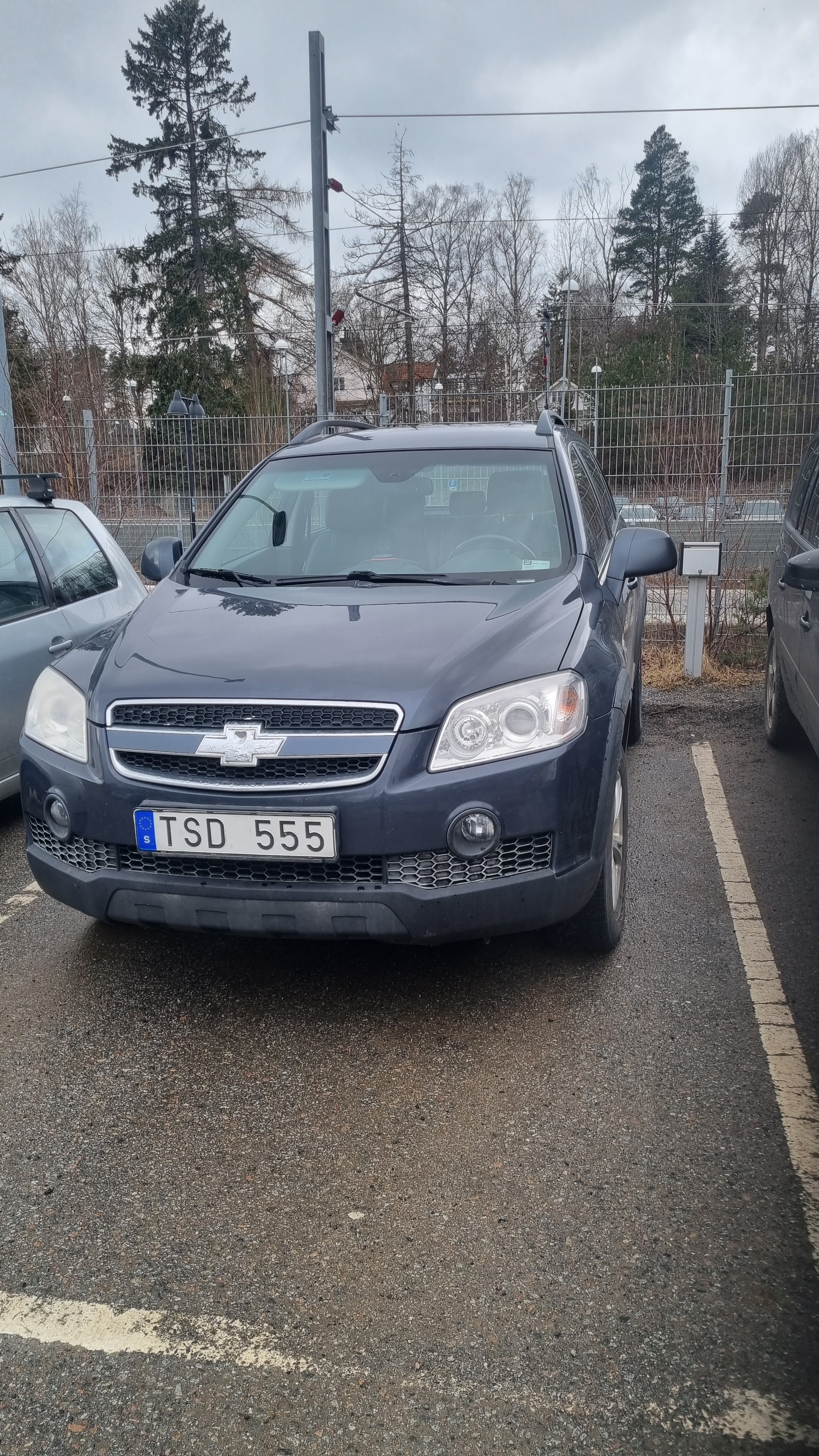 Chevrolet Captiva 2008, bild 2/4