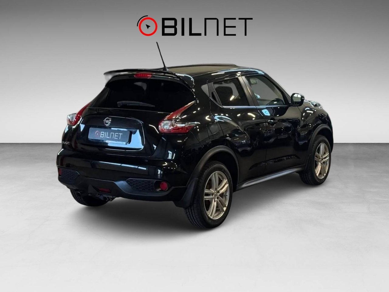 Nissan Juke 1.2 DIG-T 1-ägare SvSåld 2017, bild 2/10
