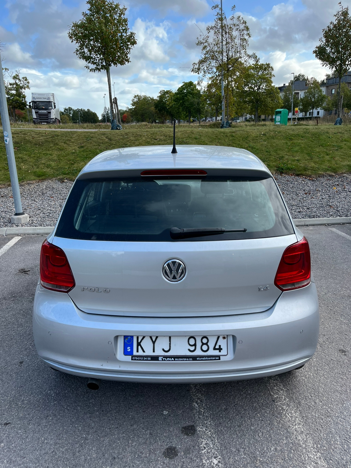 Volkswagen Polo 2011, bild 4/4