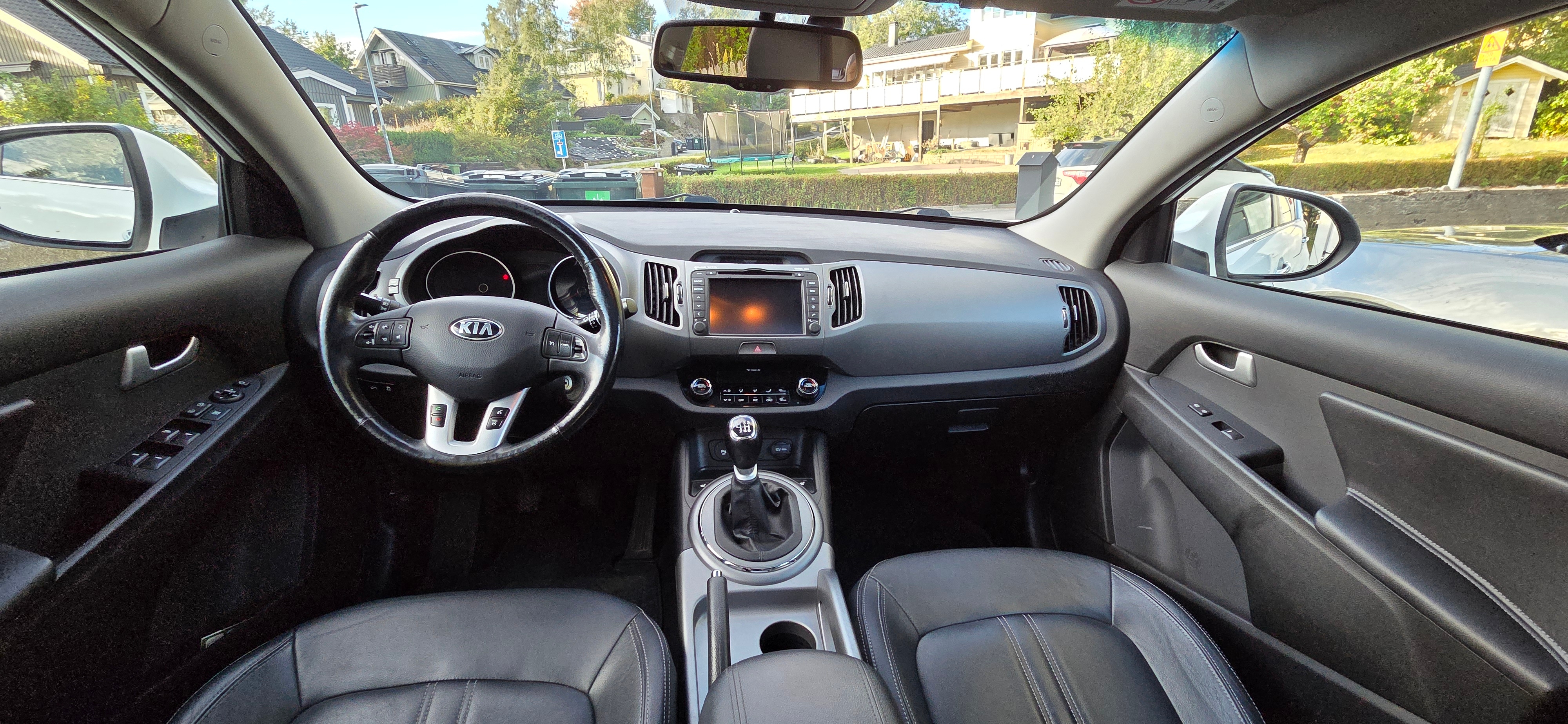 Kia Sportage 1.7 CRDi Manuell 2014, kuva 3/5