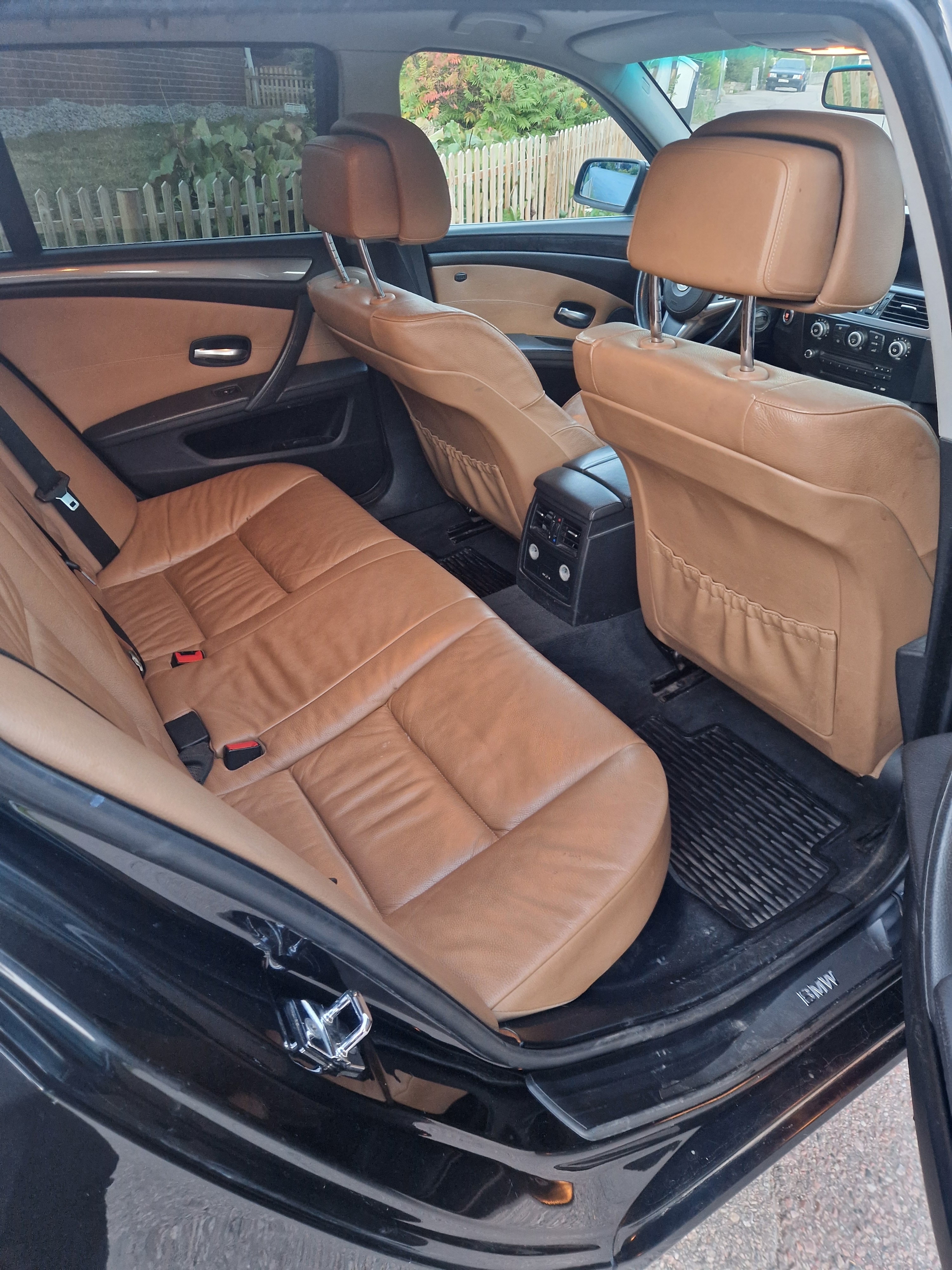 BMW 530 d E61 2008, kuva 6/7