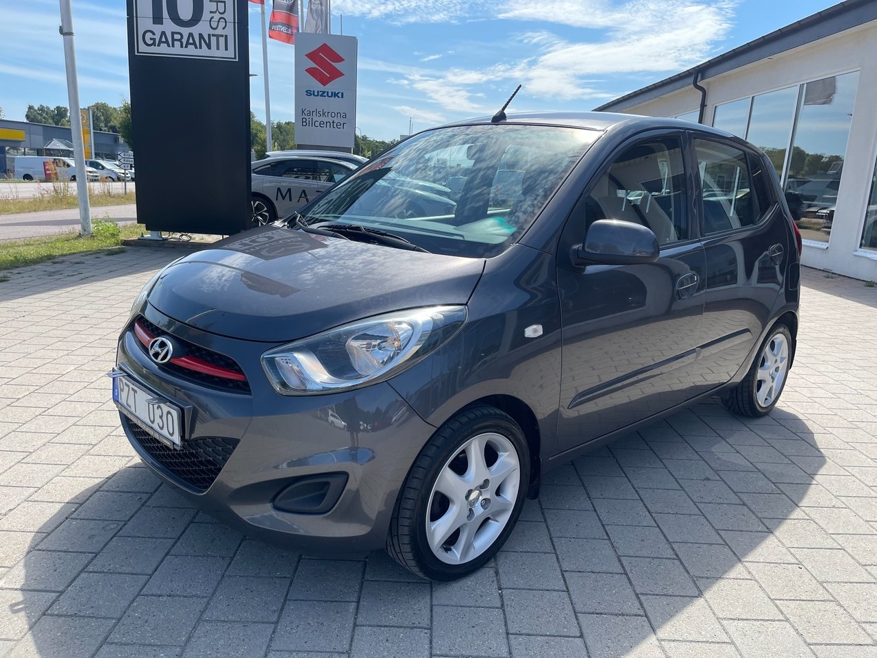 Hyundai i10