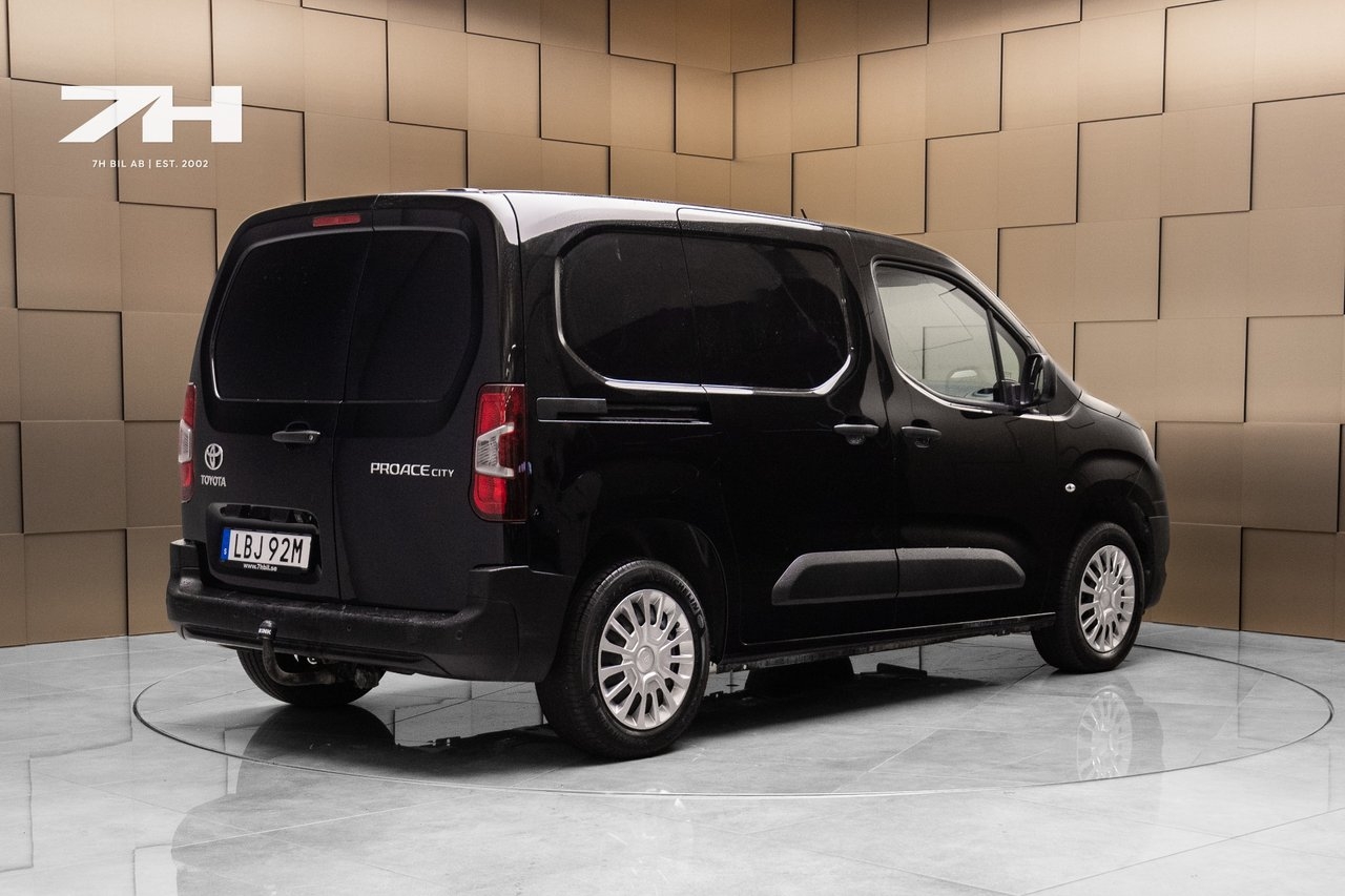Toyota Proace City 2022, bild 6/17