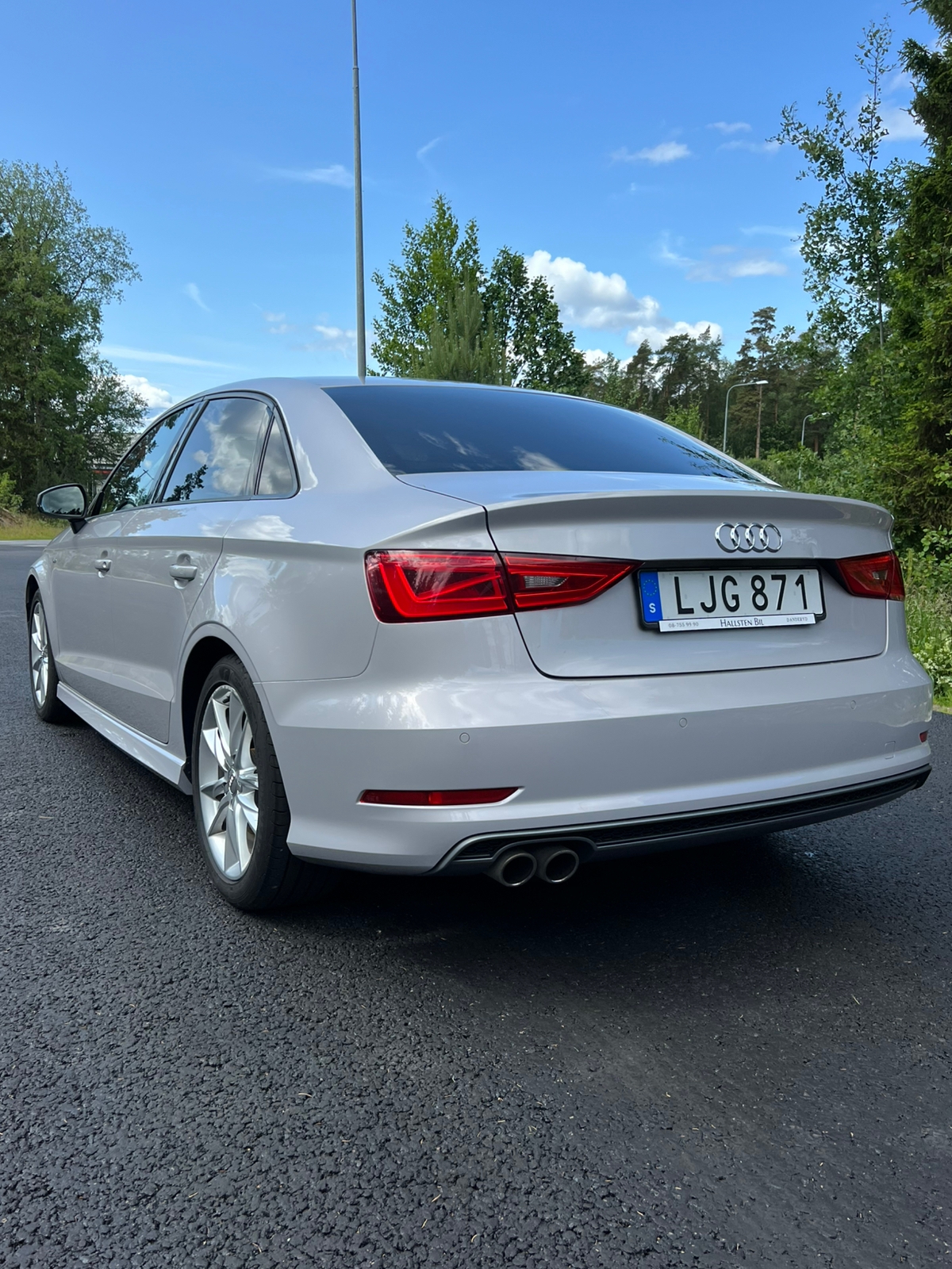 Audi A3 Sedan 1.4 TFSI COD S Tronic 2014, bild 3/6