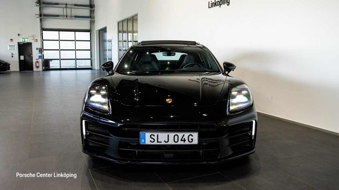Porsche Panamera 4 E-Hybrid 2024, bild 2/10