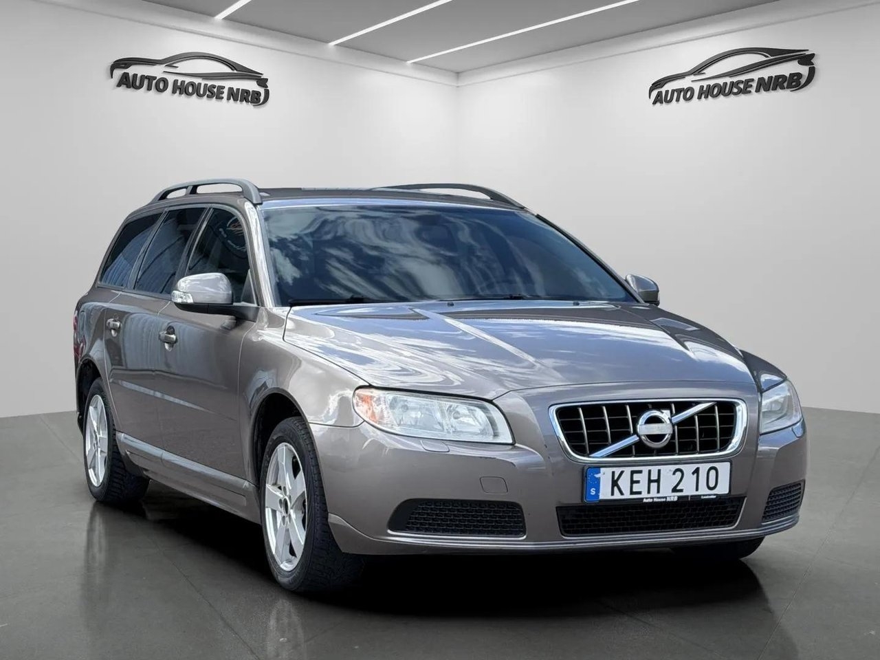 Volvo V70 2.0F AUTOMAT NYSER DRAG 2011, photo 5/10