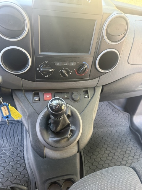 Citroen Berlingo 2018, kuva 7/8