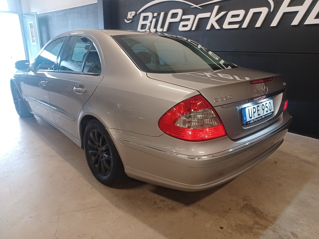 Mercedes-Benz E 220 CDI 5G-Tronic Euro 4 2007, bild 5/10