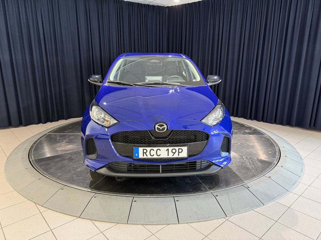 Mazda 2 Hybrid 2025, photo 2/10