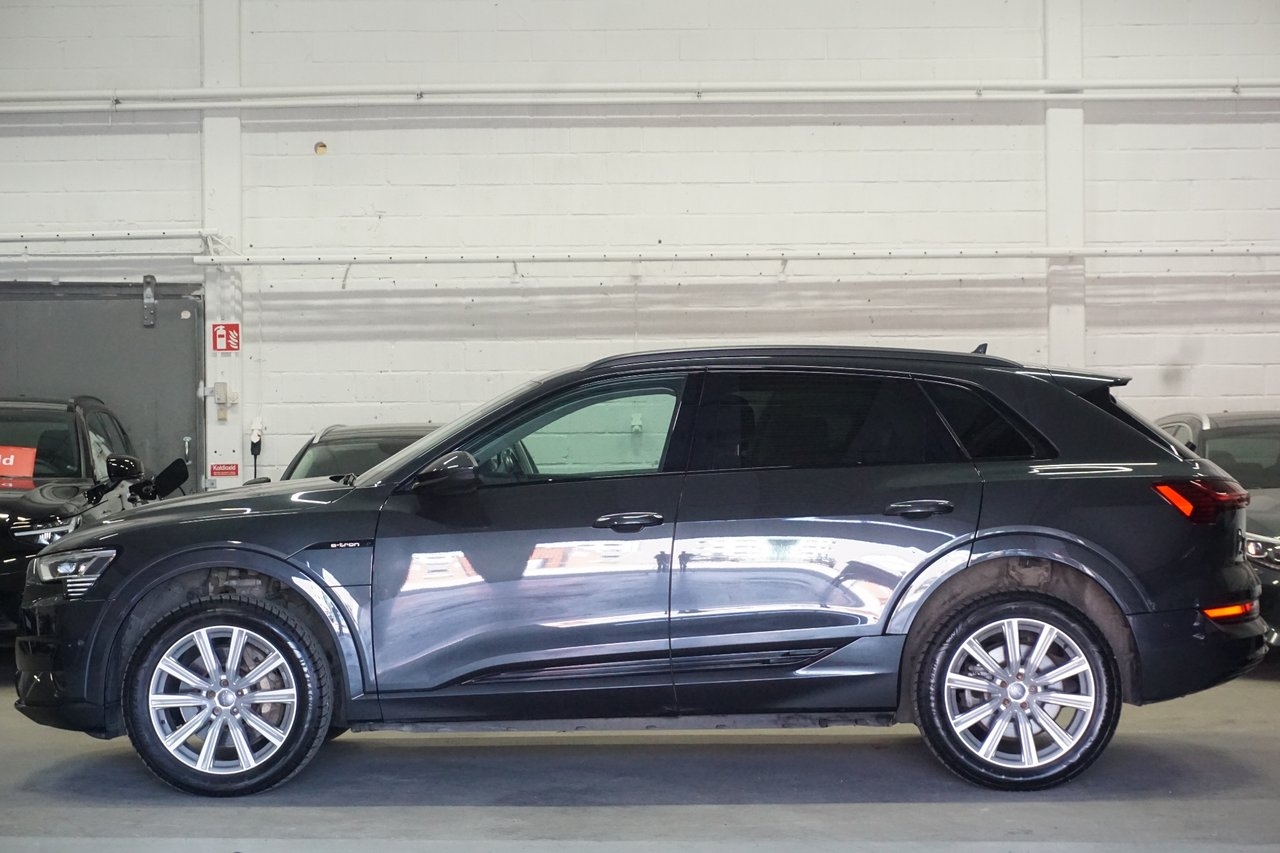Audi e-tron 55 quattro Svart Optik 2021, bild 3/10
