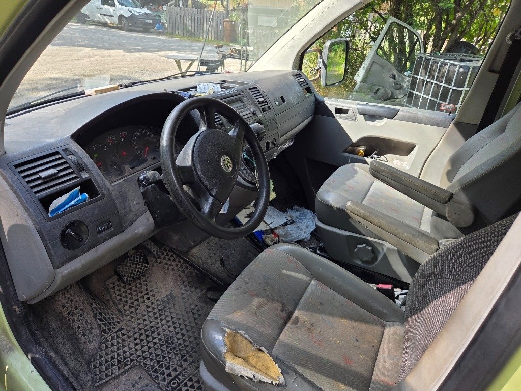 Volkswagen Transporter 2009, bild 5/5