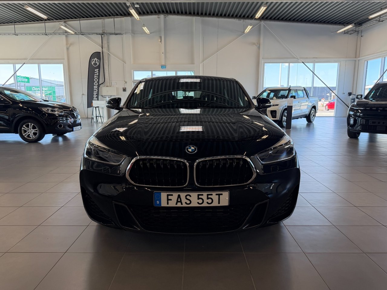 BMW X2 xDrive25e Steptronic M Sport 2022, bild 2/10