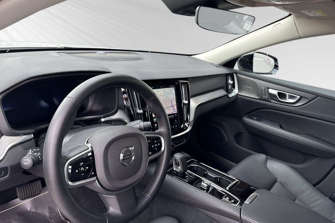 Volvo V60 T6 Plus Dark Nordic Edition 2026, bild 7/13