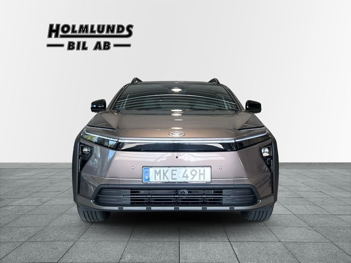 Toyota bZ4X Touring 2026, bild 5/10