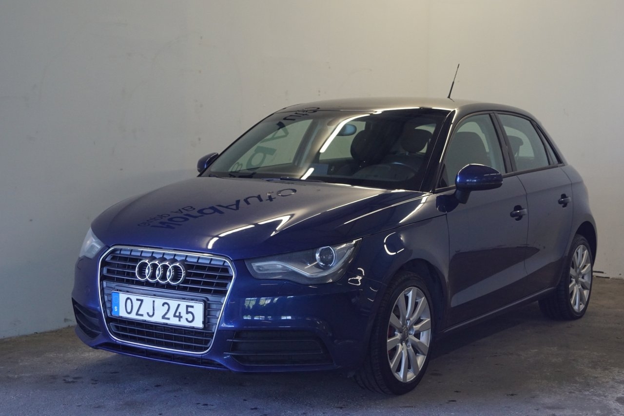 Audi A1 2014, photo 5/10
