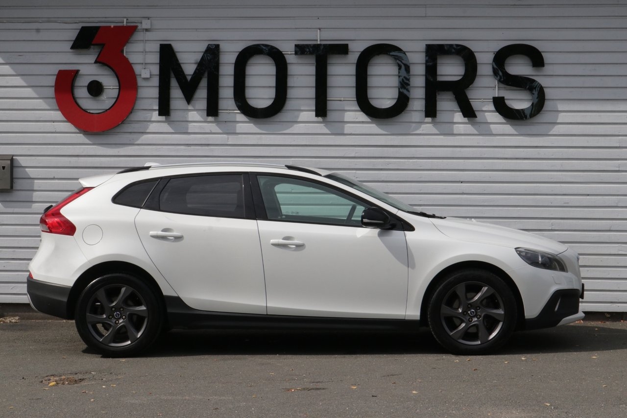 Volvo V40 Cross Country 2014, kuva 3/22