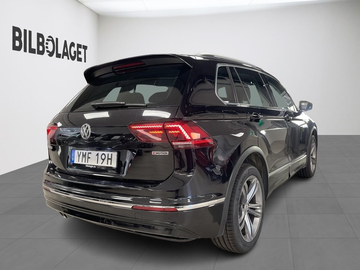 Volkswagen Tiguan 2020, photo 5/26