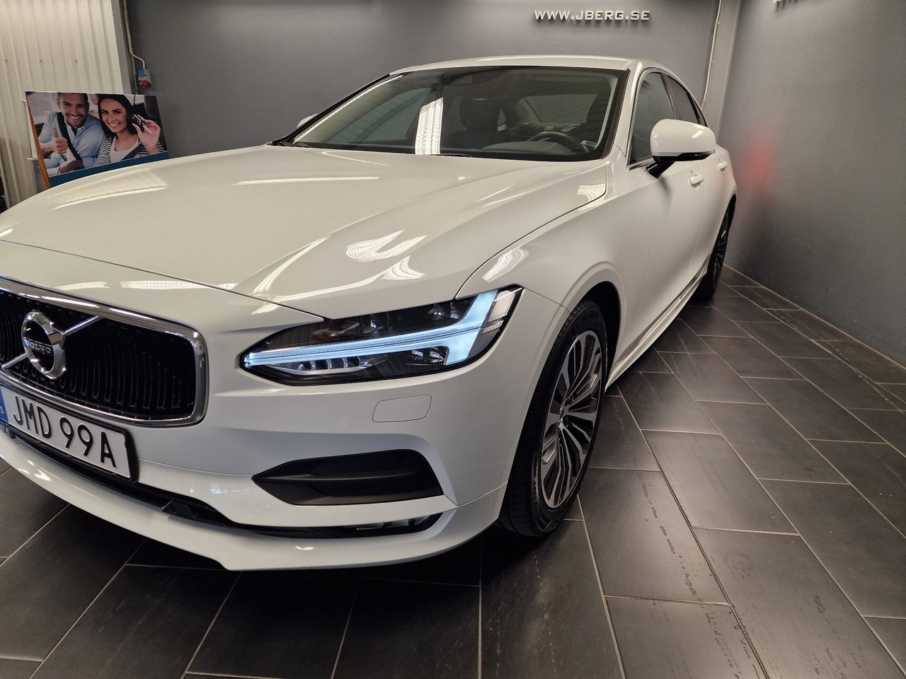 Volvo S90 2020, kuva 3/10