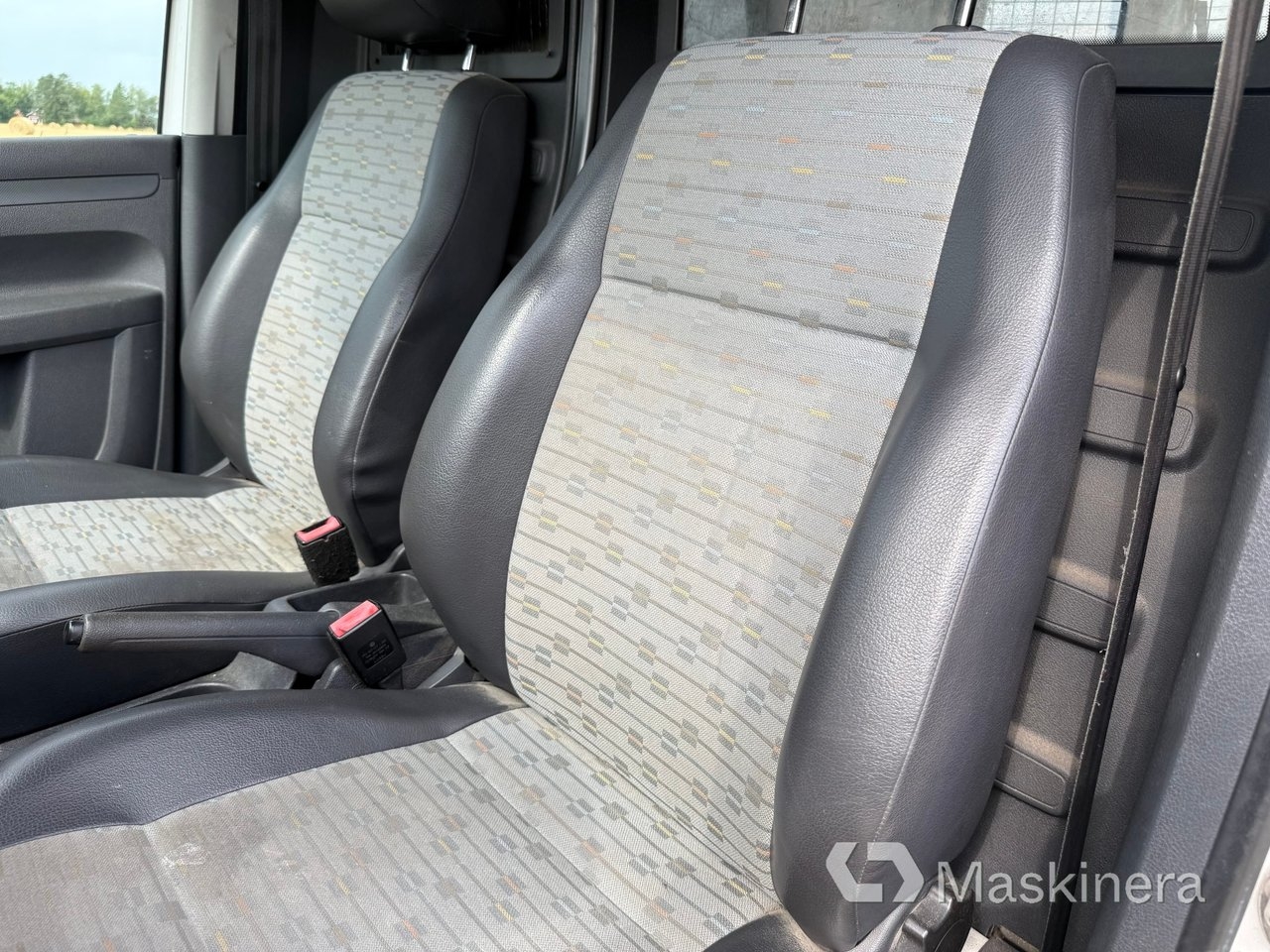 Volkswagen Caddy Skåpbil 1.6 TDI Euro 5 2011, bild 7/10