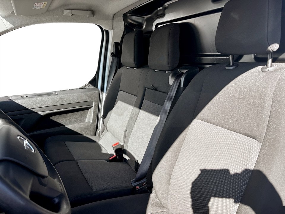 Opel Vivaro 2023, bild 7/10