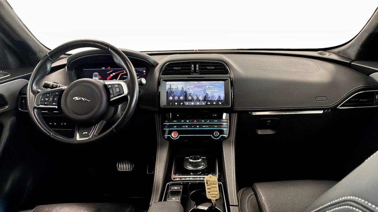 Jaguar F-Pace 2019, bild 4/10