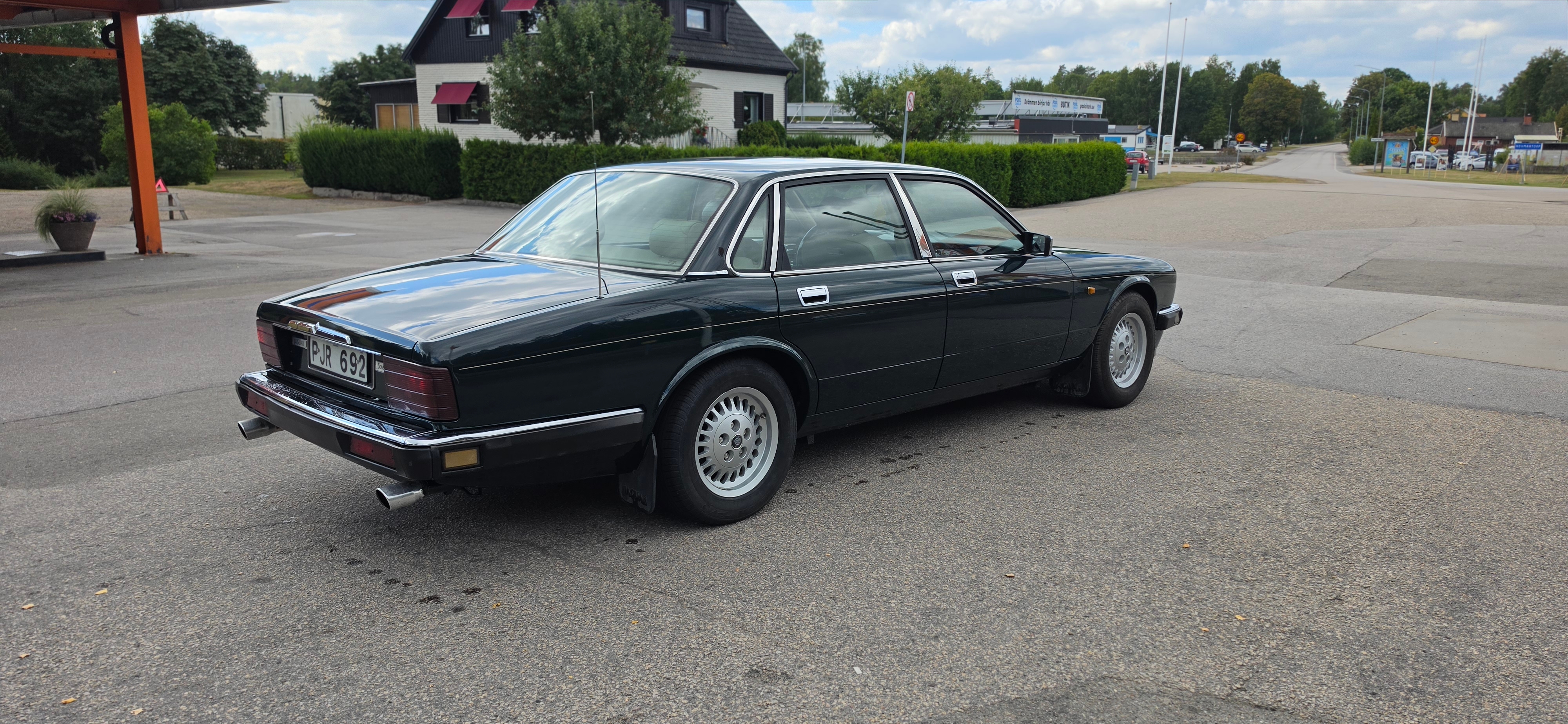 Jaguar XJ 3.2 Automatisk 1993, kuva 7/10