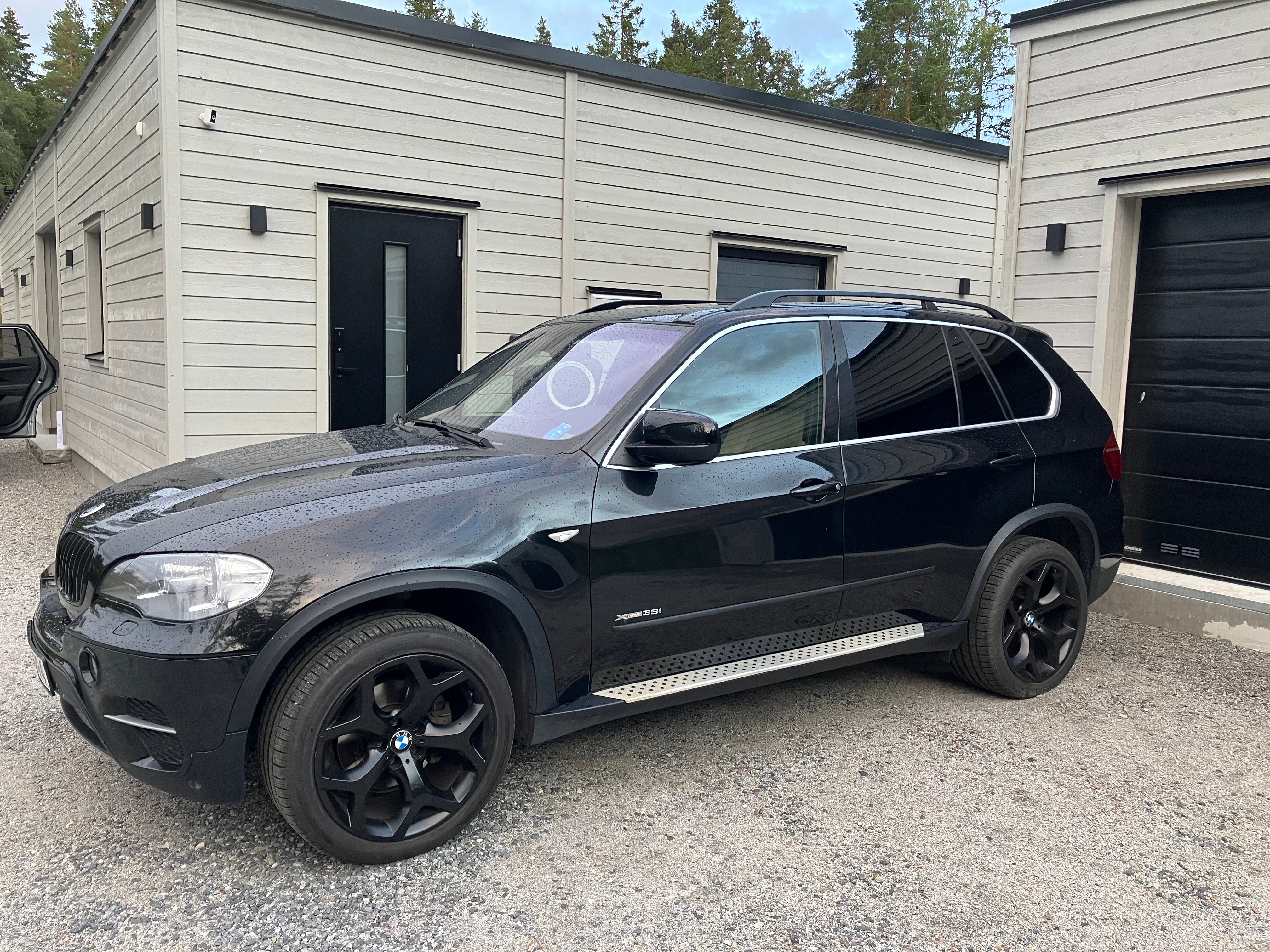 BMW X5 xDrive35i Steptronic 2013, bild 2/4