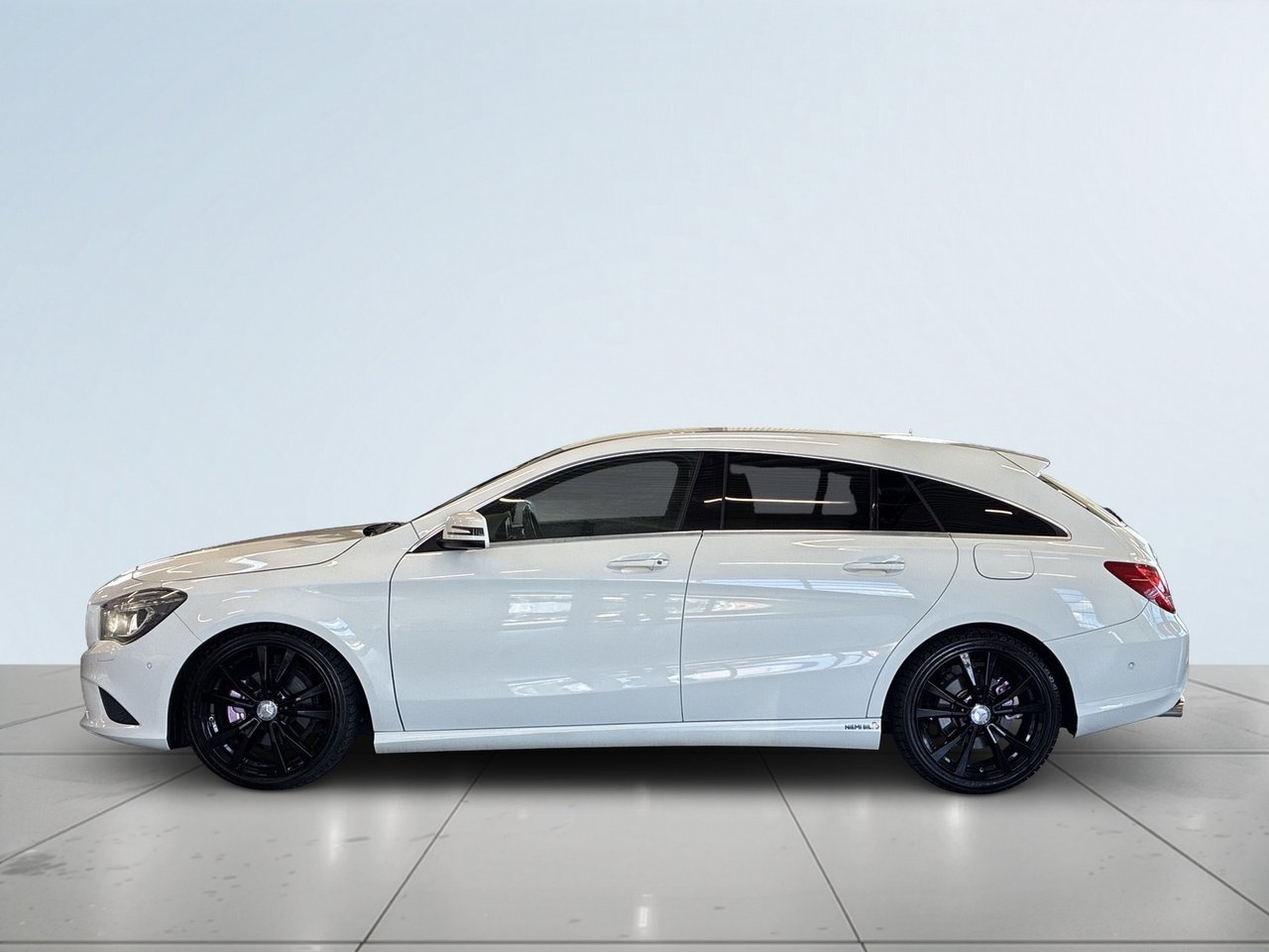 Mercedes-Benz CLA 2016, bild 4/10