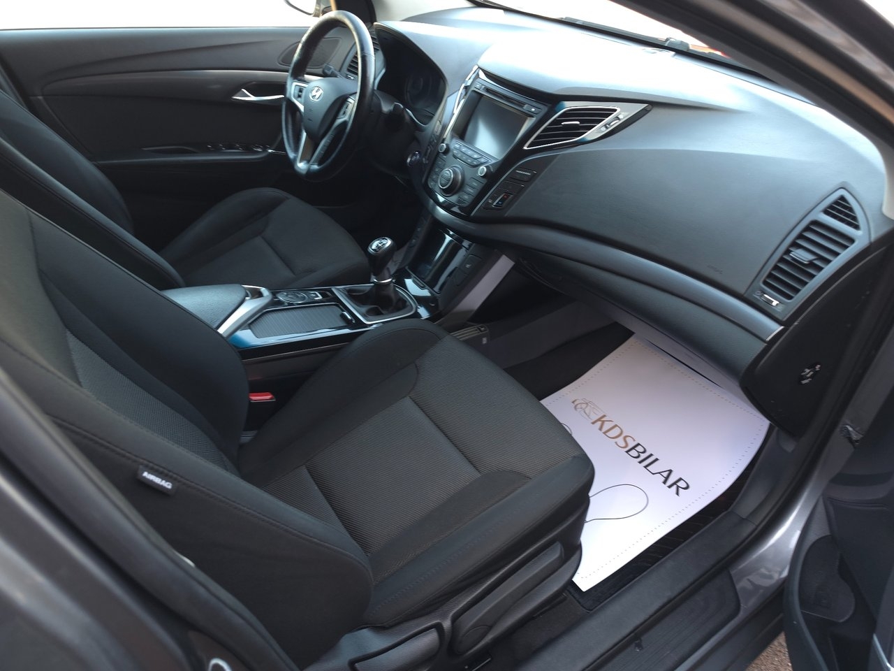 Hyundai i40 2013, bild 7/10