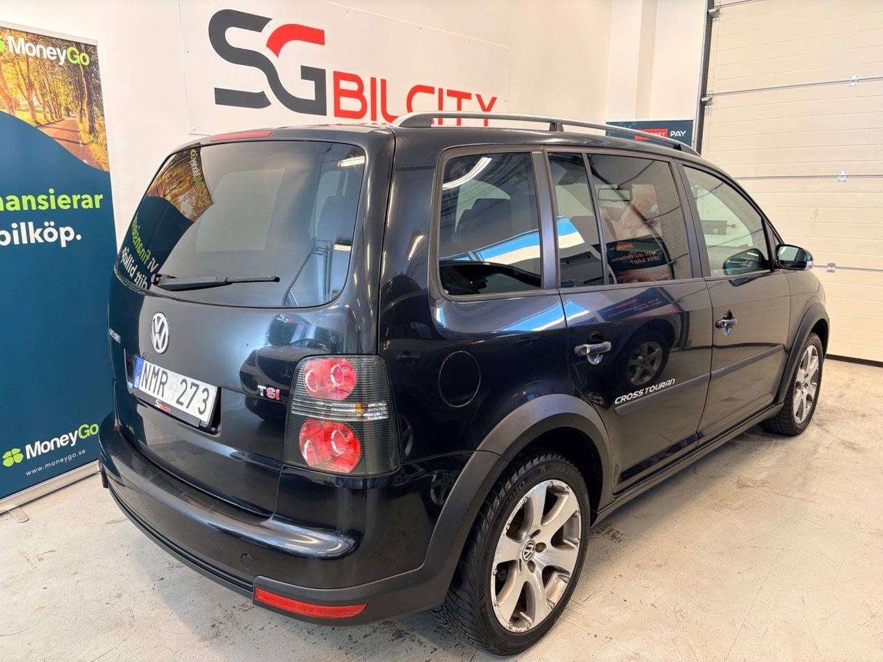 Volkswagen CrossTouran 2008, kuva 6/10