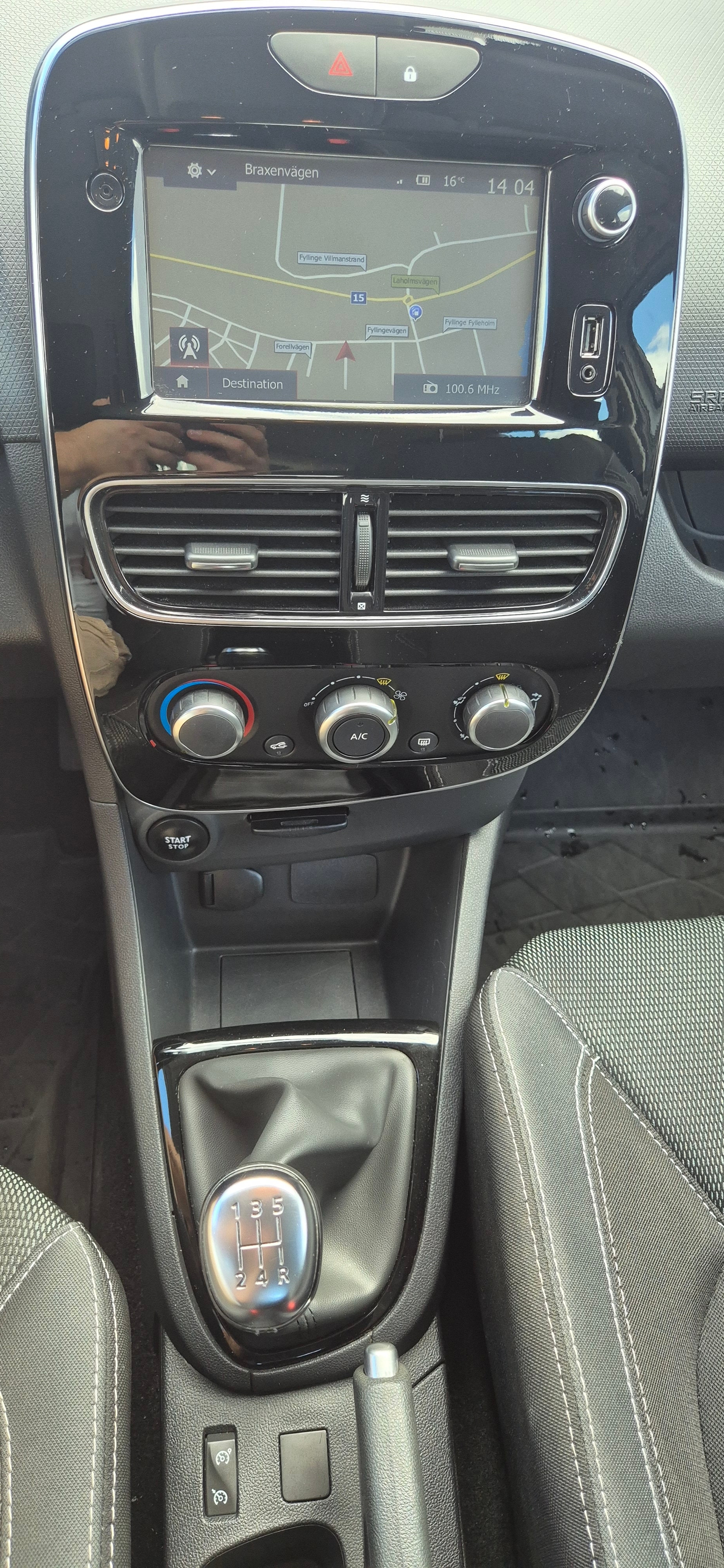 Renault Clio 1.2 Manuell 2017, bild 5/5