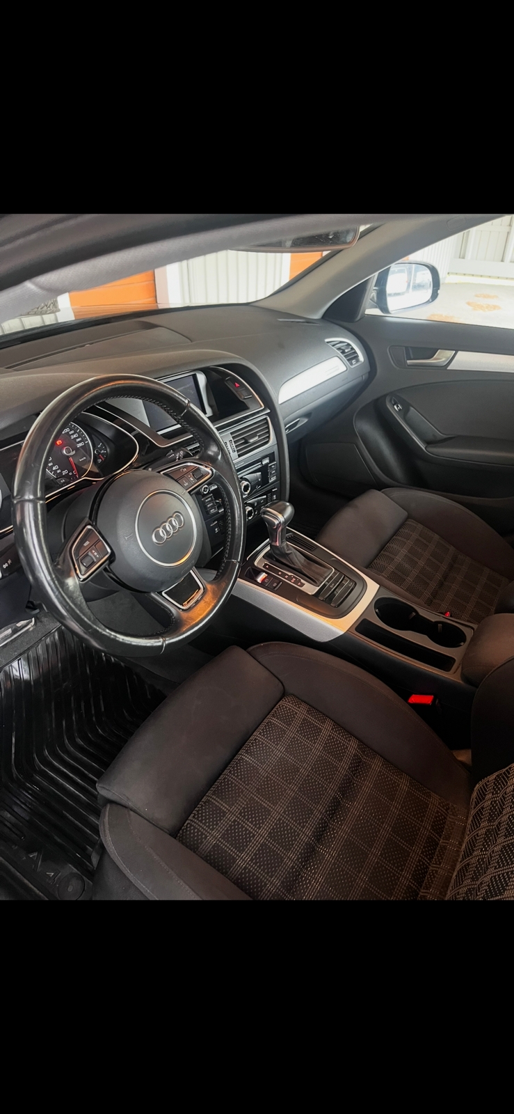 Audi A4 2015, kuva 7/8
